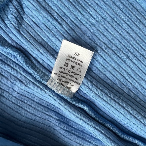 We The Free - Blue Wrap Around Crop Top with Ties - Sz. XS - Picture 5 of 5